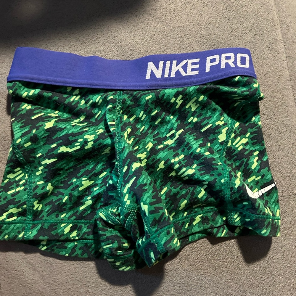 Nike Pros